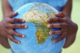 L’Ue finanzia progetti educativi per bambini in Africa e Medio Oriente