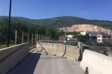 Cavalcavia sequestrato – Euronut chiede chiusura della A16 sotto il ponte