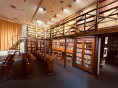 Fondazione Biogem presenta biblioteca di circa 18mila volumi